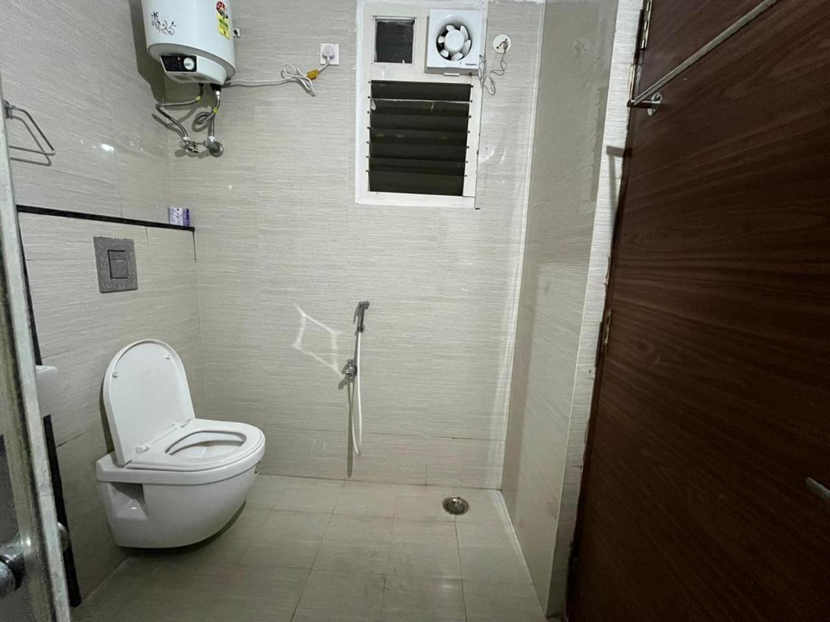ויסאקפאטנם Beach Town Hotel מראה חיצוני תמונה